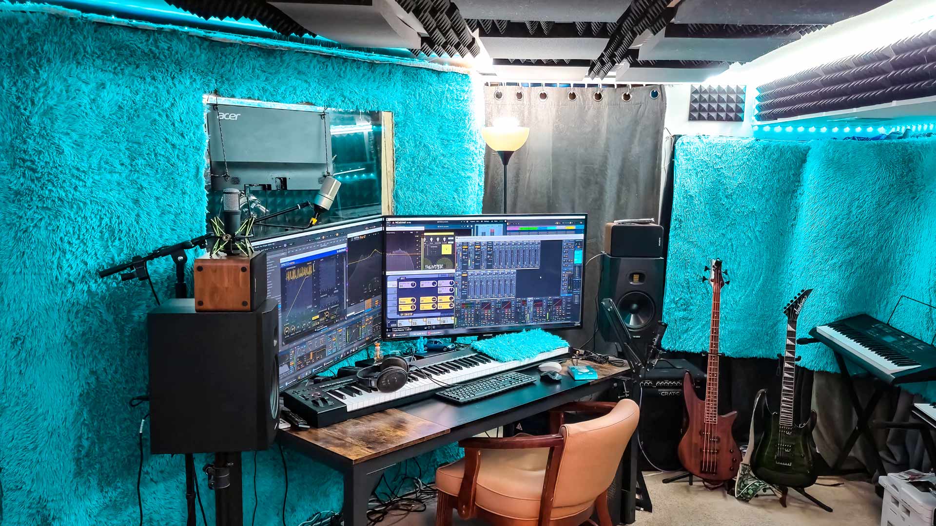 Ronter studio photo
